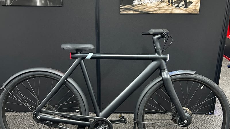 修理が完了したVANMOOF